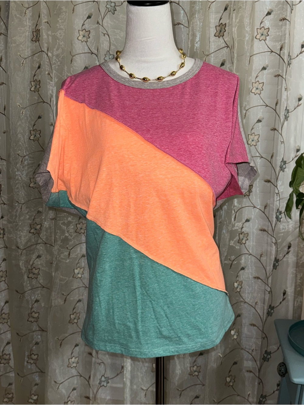 NWT BiBi Color-block Short Sleeve Tee - Pink, Peach & Teal. Size S very roomy! - Picture 2 of 7